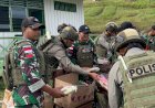 TNI-Polri-Gelar-Bakti-Sosial-Kepada-Warga-Kiwirok